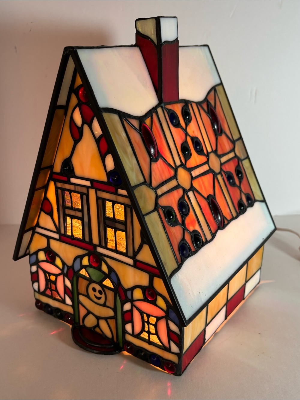 Tiffany Style Stained Glass Gingerbread House Accent Lamp Christmas Light VTG